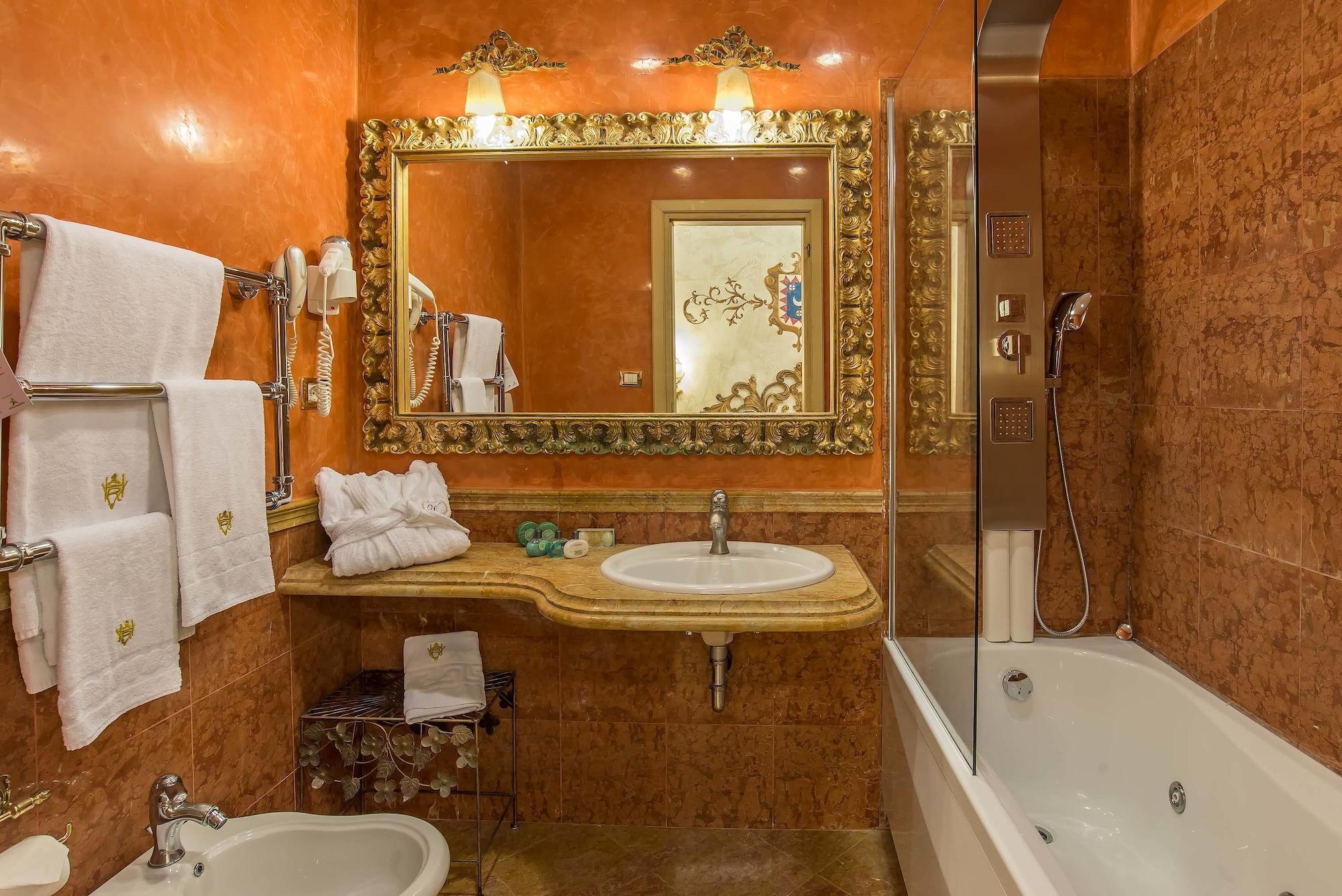 Select Via Veneto Hotel Rom