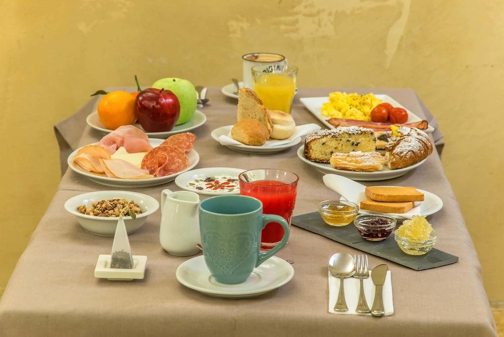 Select Via Veneto Hotel Rom